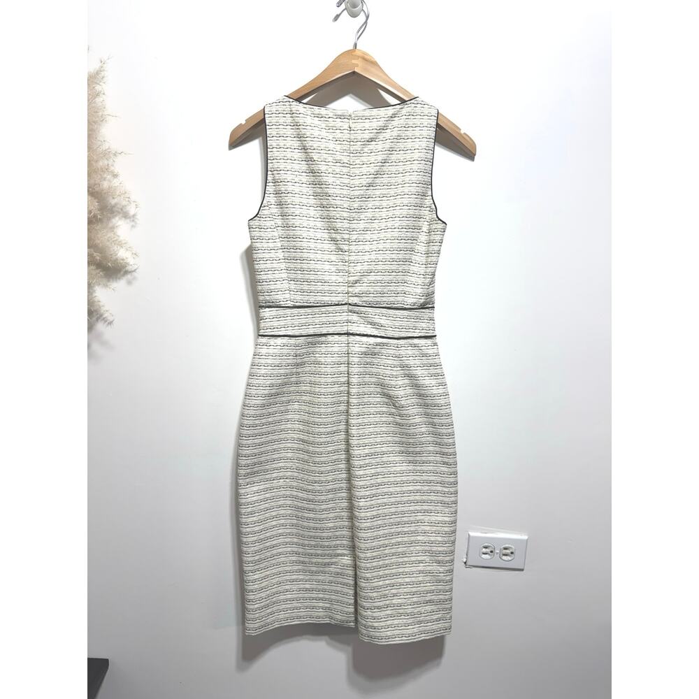 Banana Republic Women’s Sleeveless Sheath Dress Petite Size OP NWT Ivory/Black - Picture 4 of 9